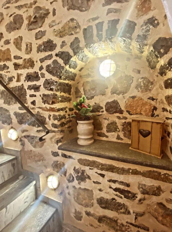 梅斯塔August Castle House别墅 外观 照片